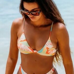 Skatie - Sunset - Bikini Top - M - NWT